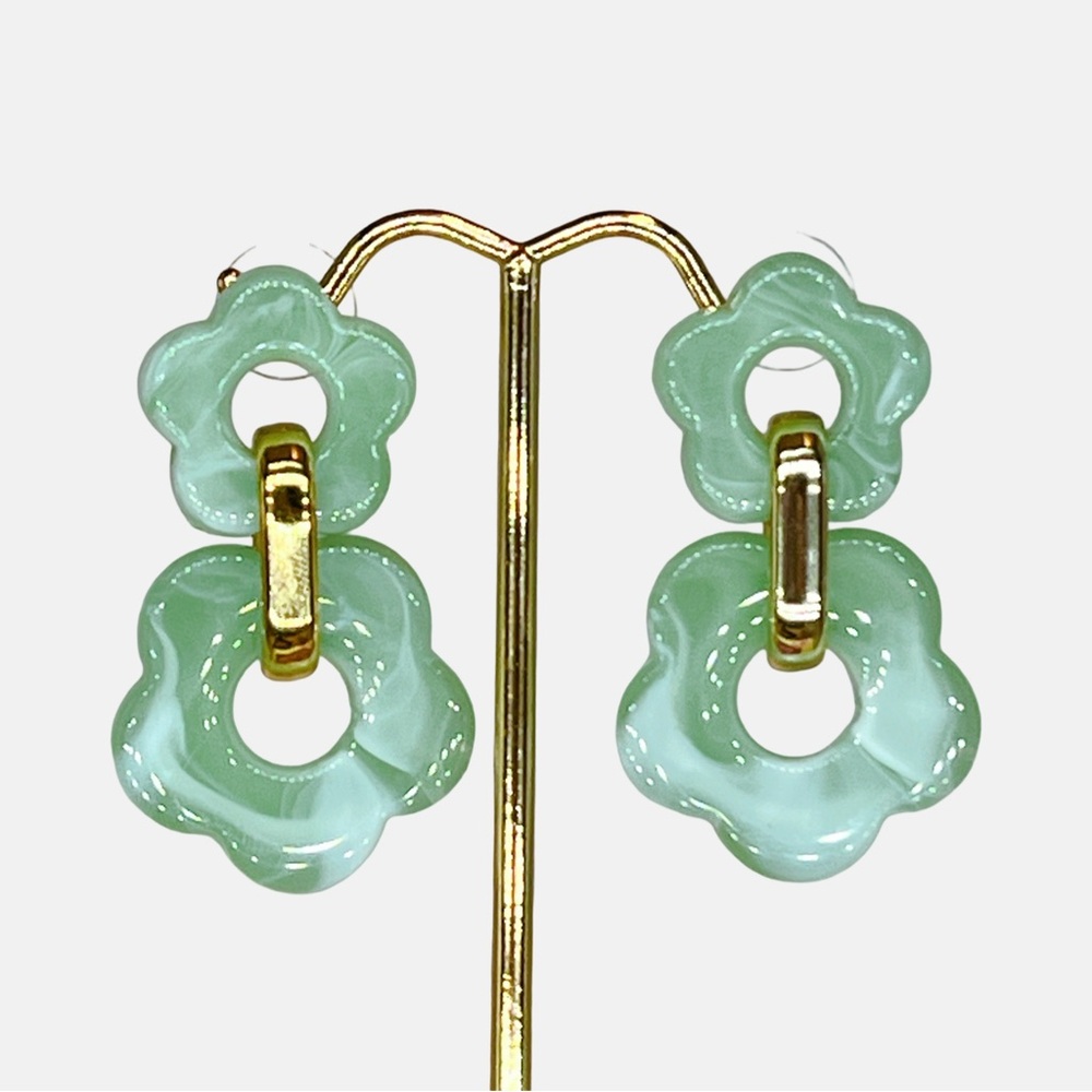 Green lucite flower gold 1.75” earrings jade tone